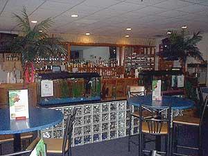 Click to visit the website for the Paradise Grill inside the Winsor Oaks Inn.